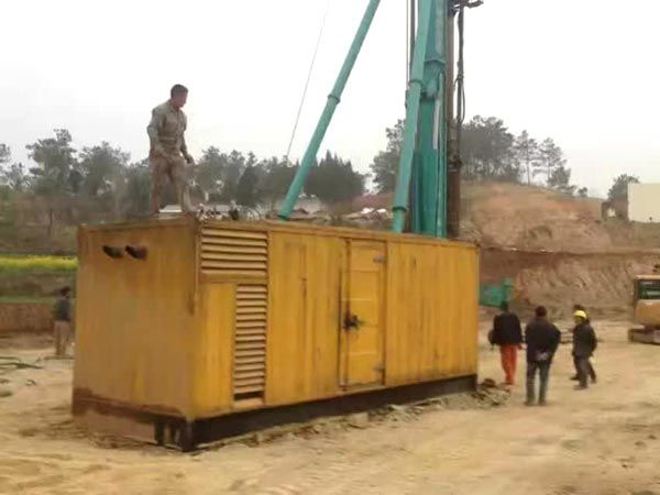 新盈镇如何判断水冷式机油散热器密封件是否需要更换?